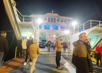 Ηγουμενίτσα: Ένταση, ταλαιπωρία και δίωρη καθυστέρηση στο λιμάνι