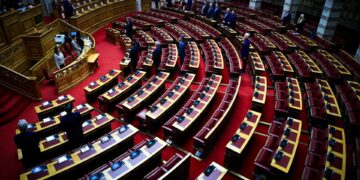 Κόντρα Ανδρουλάκη – Μαρινάκη με φόντο τη συμμετοχή της Τουρκίας στην ευρωπαϊκή άμυνα και το casus belli