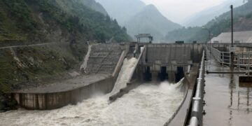 Η Ινδία εξετάζει σχέδιο μείωσης της παροχής νερού στο Πακιστάν με το νέο έργο του ποταμού Ινδού