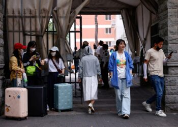 Αγωνία για τους Κινέζους φοιτητές για το τι μέλλει γενέσθαι με τη βίζα τους μετά τις ανακοινώσεις Τραμπ