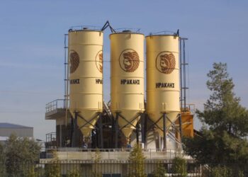 Επένδυση 400 εκατ. ευρώ από την «Ηρακλής» για τη μονάδα δέσμευσης και αποθήκευσης διοξειδίου του άνθρακα