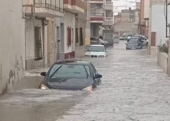 Ισπανία: «Βούλιαξαν» οι δρόμοι από ισχυρή καταιγίδα