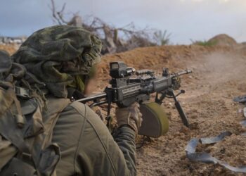 Διαμηνύει ότι οι στρατιωτικές επιχειρήσεις στη Γάζα θα συνεχιστούν παρά τη δέσμευση της Χαμάς να απελευθερώσει έναν όμηρο