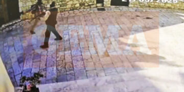 Kalavryta: The robbers of the ELTA shot in the air and fled, pointing their Kalashnikovs at the people