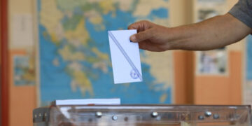 Interview poll: The lead of ND over the second PASOK exceeds the double score – Course of Freedom in fourth place