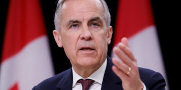 Ο πρωθυπουργός Κάρνεϊ υπόσχεται τον «μεγαλύτερο μετασχηματισμό» της εθνικής οικονομίας εδώ και 80 χρόνια