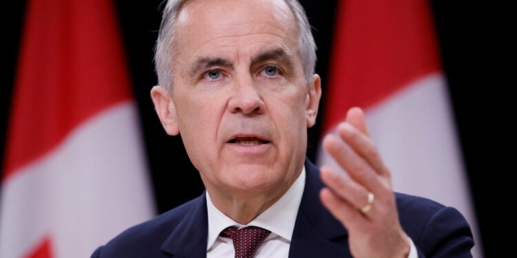 Ο πρωθυπουργός Κάρνεϊ υπόσχεται τον «μεγαλύτερο μετασχηματισμό» της εθνικής οικονομίας εδώ και 80 χρόνια