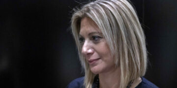 Μαρία Καρυστιανού: Σφοδρή κριτική στην κυβέρνηση