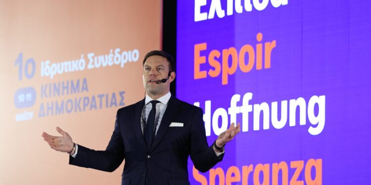 Στ. Κασσελάκης: Επίθεση στο «σάπιο» πολιτικό σύστημα ΝΔ, ΠΑΣΟΚ, ΣΥΡΙΖΑ