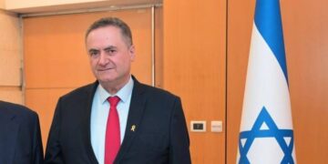 Προειδοποιεί ότι θα απαντήσει με «σημαντική ισχύ» αν η συριακή κυβέρνηση δεν προστατεύσει τους Δρούζους