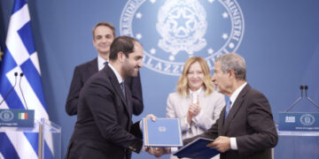 Μνημόνιο συνεργασίας μεταξύ του Πυροσβεστικού Σώματος και του αντίστοιχου Σώματος της Ιταλίας