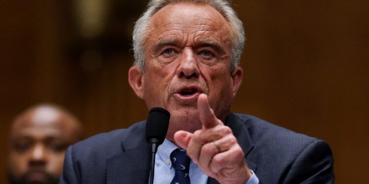 Ρόμπερτ Κένεντι Τζούνιορ: «Ετοιμοθάνατος» ο ΠΟΥ – Προτρέπει κι άλλες χώρες να αποχωρήσουν απο τον οργανισμό