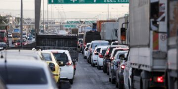 Κηφισός: Ουρές 9 χιλιομέτρων ύστερα από τροχαίο ατύχημα