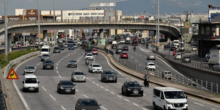 Οι αλλαγές του νέου ΚΟΚ: Κάμερες, ψηφιακά πρόστιμα και αυστηρές ποινές