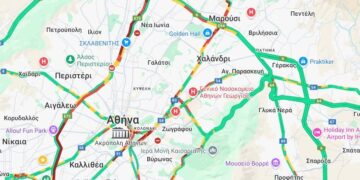 Καραμπόλα τριών οχημάτων στην Αθηνών-Κορίνθου