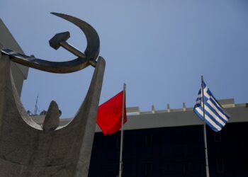 Η ηγεσία του ΠΑΣΟΚ εξελίσσεται σε πολιτικό ανέκδοτο – Αναμασά κυβερνητική προπαγάνδα