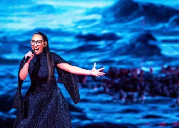 Το BBC αποθεώνει την Κλαυδία