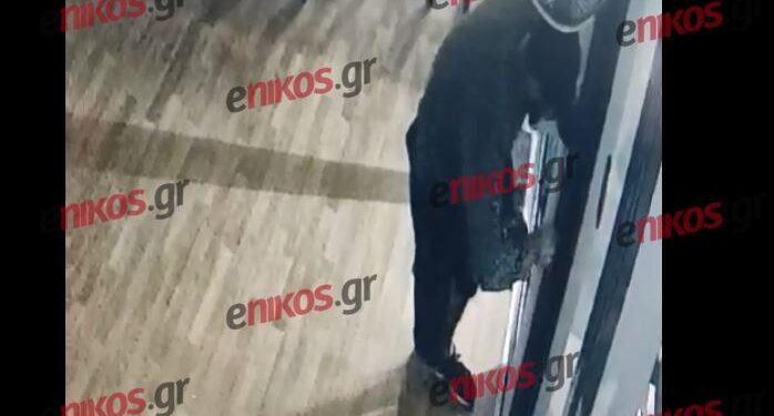 Βίντεο από τη δράση του 24χρονου που συνελήφθη για κλοπές σε Νέα Ιωνία και Νέα Φιλαδέλφεια – Μεταξύ αυτών και η αρπαγή παπαγάλου