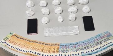 Θεσσαλονίκη: Δύο συλλήψεις για διακίνηση ναρκωτικών – Κατασχέθηκαν 897 γραμμάρια κοκαΐνης