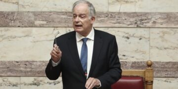 Η πρόταση για άμεση κατάπαυση του πυρός 30 ημερών στην Ουκρανία θα μπορούσε να ανοίξει τον δρόμο για μια δίκαιη συμφωνία