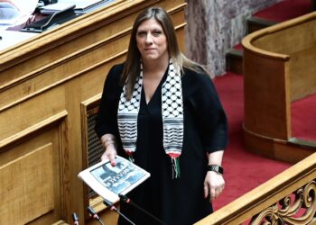 Ζωή Κωνσταντοπούλου: «Ποιος σας πληρώνει για τη Γάζα;»