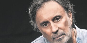 «…“νεκρές ιδέες, παλιές αντιλήψεις, πεθαμένα λόγια” […]τροχοπέδη όλα αυτά στο δικό σου πέταγμα…»