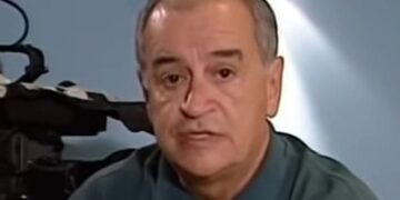 Χάρης Ρώμας: Αποχαιρέτησε τον Κώστα Λυχναρά, σκηνοθέτη των «Κωνσταντίνου και Ελένης» και «Καφέ της Χαράς»