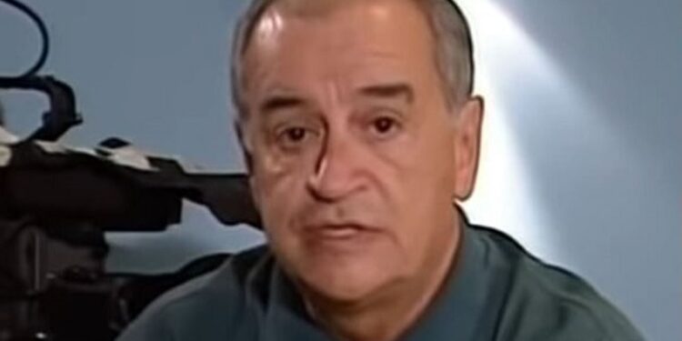 Χάρης Ρώμας: Αποχαιρέτησε τον Κώστα Λυχναρά, σκηνοθέτη των «Κωνσταντίνου και Ελένης» και «Καφέ της Χαράς»