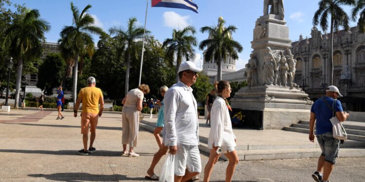 Η Κούβα κατηγορεί τον Αμερικανό απεσταλμένο στην Αβάνα για «ασεβή συμπεριφορά»