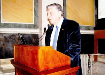 Πανηγυρική συνεδρία για το τριπλούν ιωβηλαίο του πρώην Προέδρου της, Αντώνη Κουνάδη