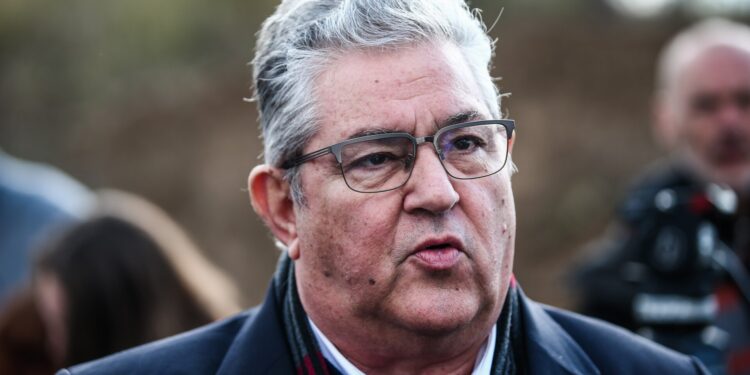 Στις εκδηλώσεις για τα 20 χρόνια από τον θάνατο του Χαρίλαου Φλωράκη ο Δ. Κουτσούμπας