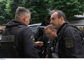 Στη φυλακή ο 21χρονος που δολοφόνησε την μητέρα του