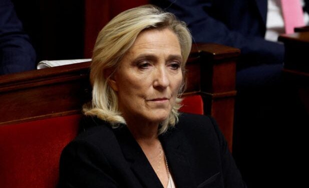 «Πολύ ωραίο μπούμερανγκ» για την Ευρώπη η επικράτηση της ακροδεξιάς στη Ρουμανία