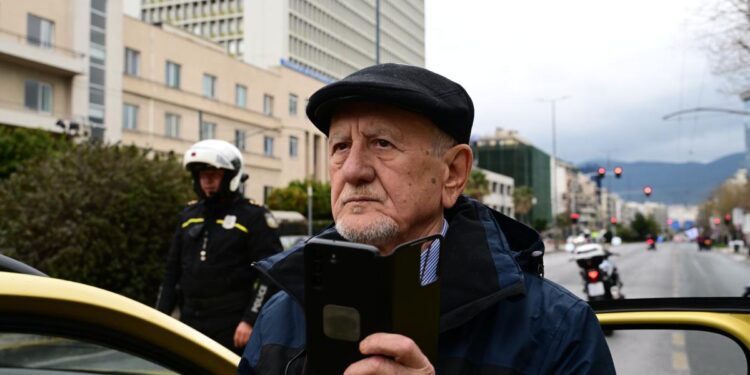 «Εισβολή» συνδικαλιστών του ΣΑΤΑ στο γραφείο του Κυρανάκη καταγγέλλουν συνεργάτες του – Τι απαντά ο Λυμπερόπουλος