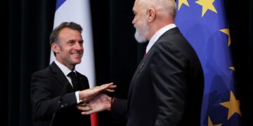 Σύμμαχοι να σου πετύχουν…