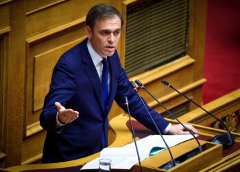 Η ελληνική κυβέρνηση οφείλει να εγκαταλείψει την πολιτική της «αφωνίας» και να καταδικάσει τα γεγονότα στη Γάζα