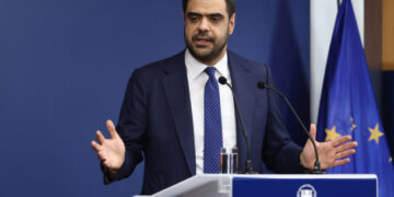 «Από ελληνικής πλευράς δεν αναμένουμε οποιαδήποτε διαφοροποίηση στα συμφωνηθέντα»