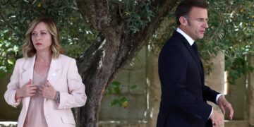 Ιταλία: Η πρωθυπουργός Μελόνι θα υποδεχτεί τον Γάλλο πρόεδρο Μακρόν στη Ρώμη στις 3 Ιουνίου
