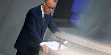 Ανοιχτό το ενδεχόμενο οι νέες κυρώσεις να περιλαμβάνουν και «παγωμένα» ρωσικά κεφάλαια