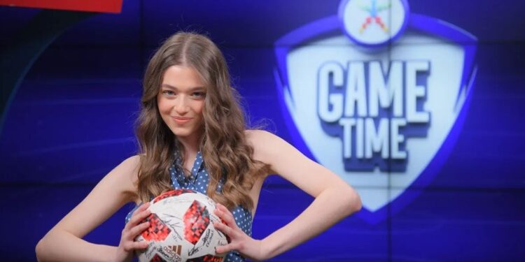 Ο Μουζακίτης, ο ρόλος κομπάρσου με τον Μπράντ Πιτ και η Έμα Στόουν