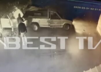 Μεσσηνία: Προσπάθησαν να κλέψουν ΑΤΜ αλλά αυτό σφήνωσε κάτω από το αγροτικό