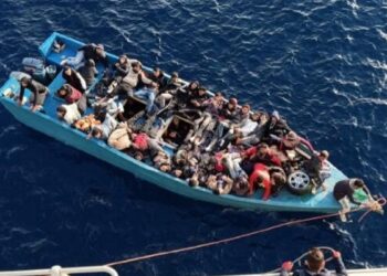 Γαύδος: Εντοπίστηκε σκάφος με μετανάστες