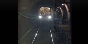 Μετρό Θεσσαλονίκης: Δύο συρμοί ακινητοποιημένοι στην ίδια γραμμή και σε απόσταση 20 μέτρων