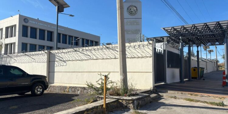 Συνελήφθη ο δήμαρχος της Τεουτσιτλάν για παράβαση καθήκοντος στην υπόθεση του ράντσο