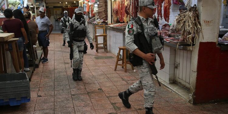 Τουλάχιστον 39 νεκροί ανήλικοι και 97 αγνοούμενοι λόγω του «πολέμου» μεταξύ αντιπάλων καρτέλ στην Πολιτεία Σιναλόα