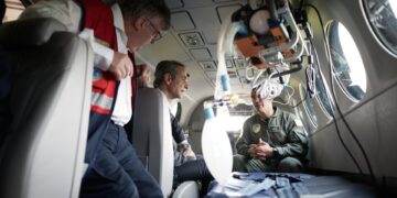 Στην Ελευσίνα για το νέο αεροπλάνο διακομιδών του ΕΚΑΒ, δωρεά του ΙΣΝ