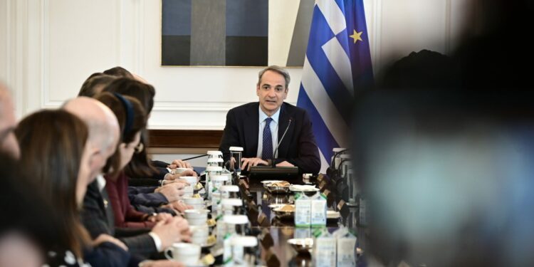 15 πολιτικές της κυβέρνησης για την εργασία