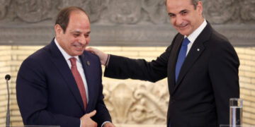 Αθήνα και Κάιρο βρίσκονται στην ίδια όχθη απέναντι στις μεγάλες προκλήσεις στην περιοχή μας