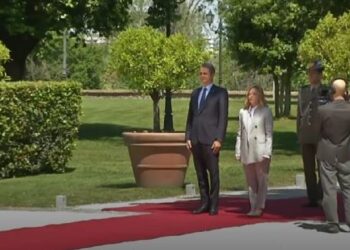 Σε εξέλιξη η συνάντηση Μητσοτάκη- Μελόνι