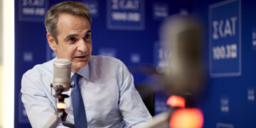 Mitsotakis opened the debate on the removal of tenure in the Public Sector – The necessary majority and the ball in the opposition’s court